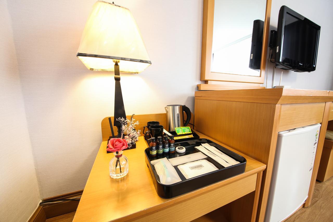 Gwangalli Utopia Tourist Hotel Busan Exteriör bild