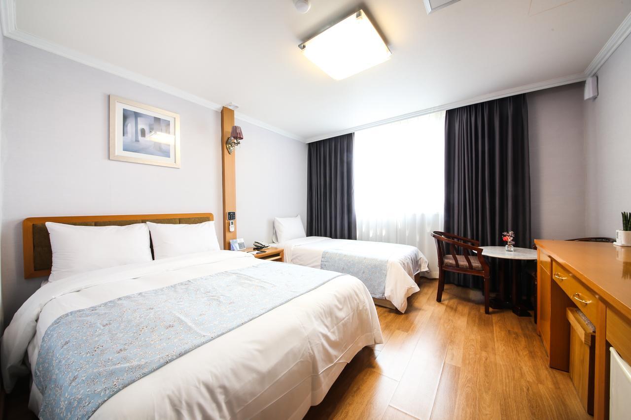 Gwangalli Utopia Tourist Hotel Busan Exteriör bild