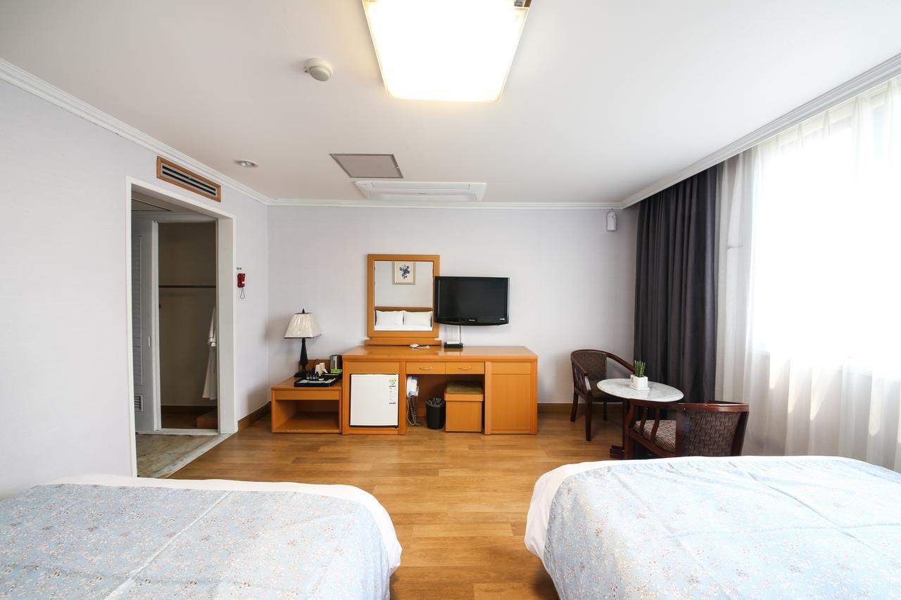 Gwangalli Utopia Tourist Hotel Busan Exteriör bild