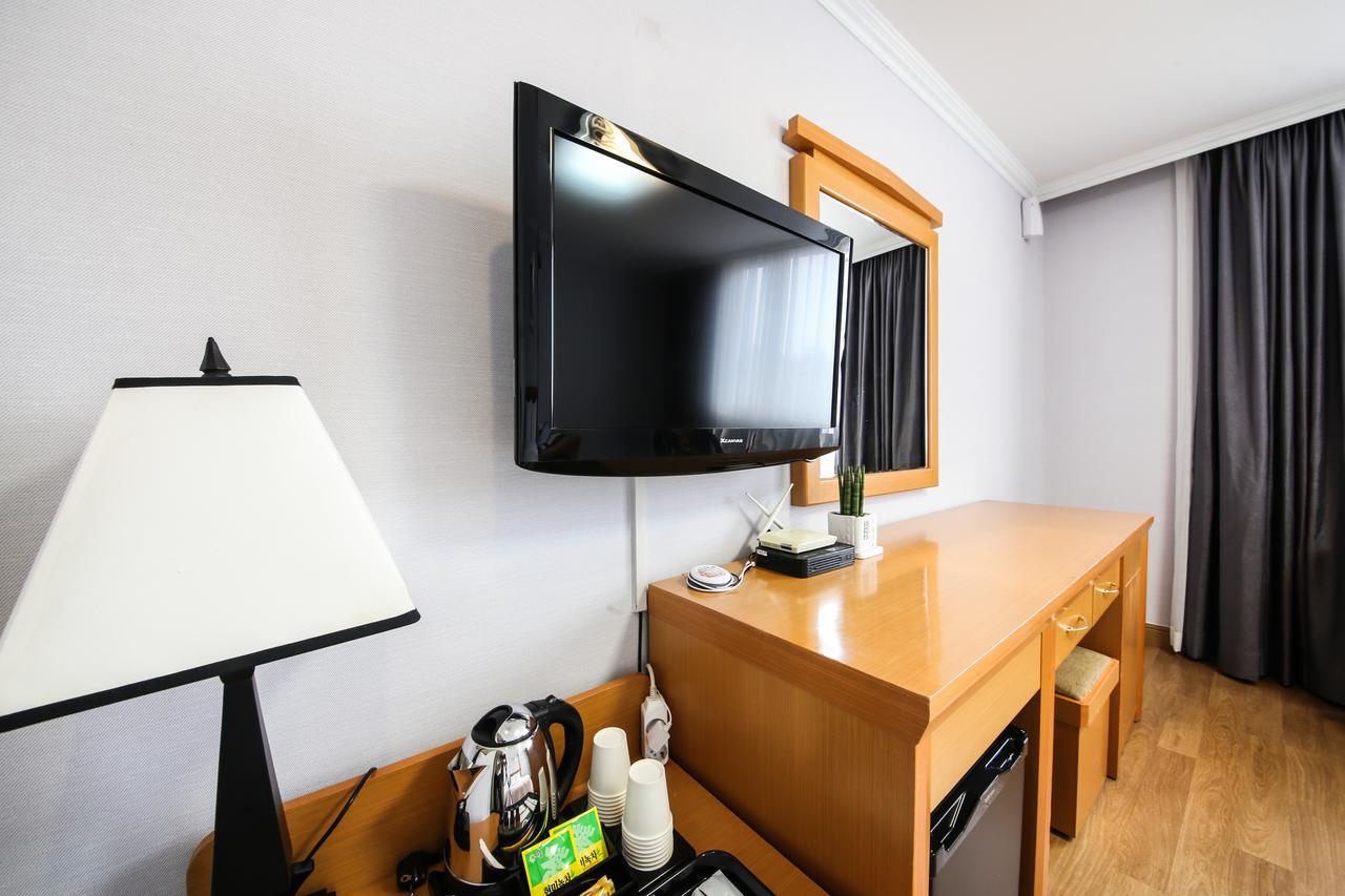 Gwangalli Utopia Tourist Hotel Busan Exteriör bild